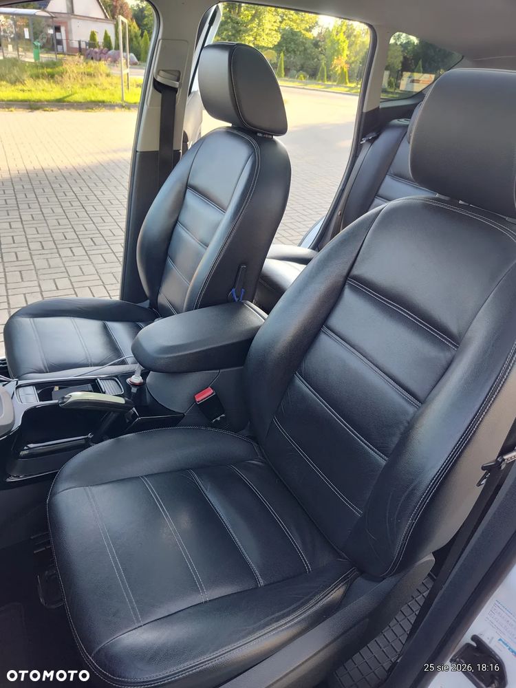 Ford Kuga 2.0 TDCi Titanium - 25