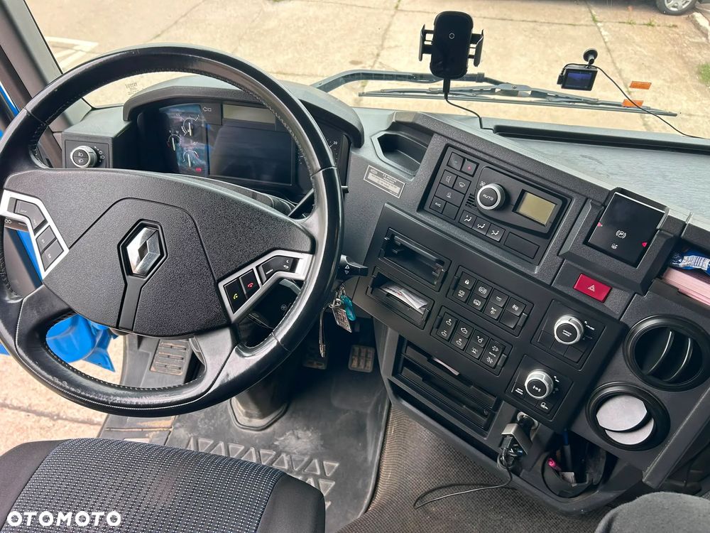 Renault K460 6x6 - 23