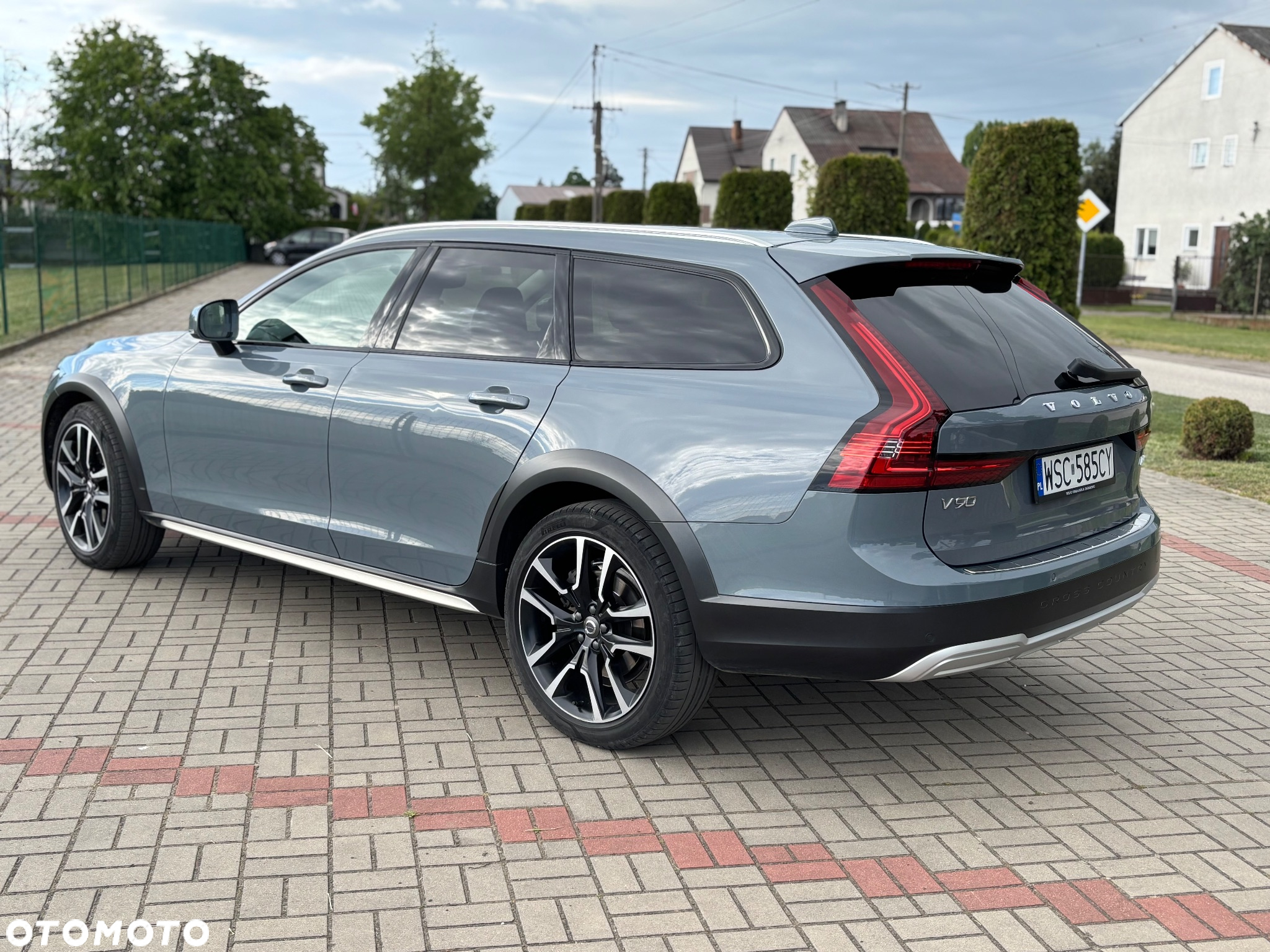 Volvo V90 Cross Country D5 AWD Pro - 3