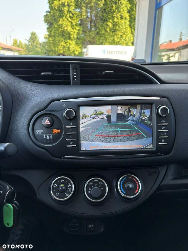 Toyota Yaris - 23
