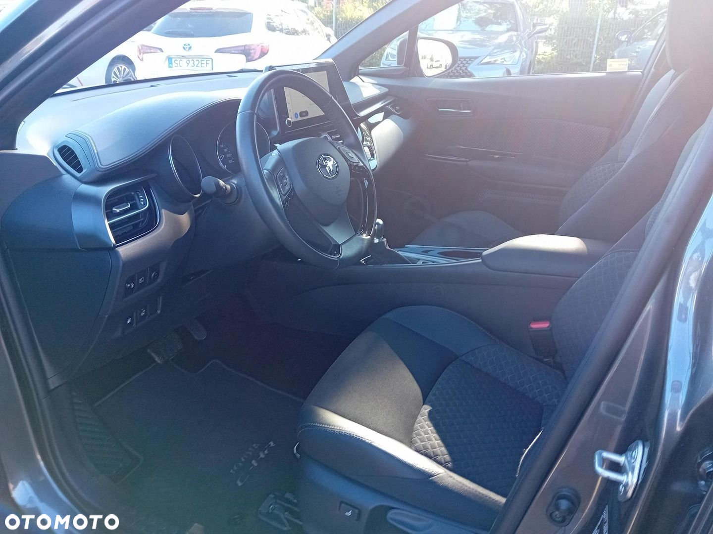Toyota C-HR 1.8 Hybrid Style - 13