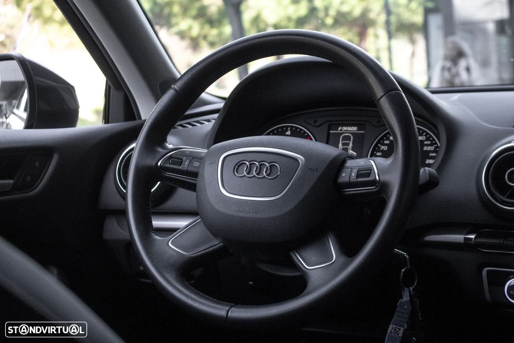 Audi A3 1.6 TDI Attraction - 31