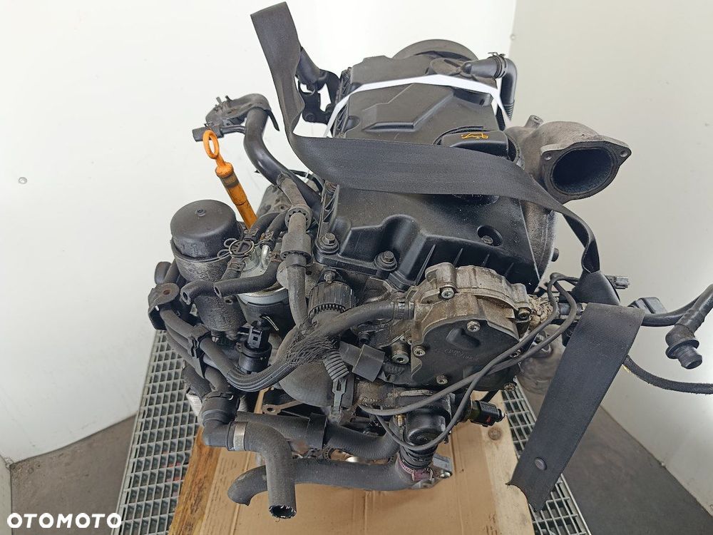 SILNIK VW PASSAT B5 FL AWX 1.9 TDI - 2