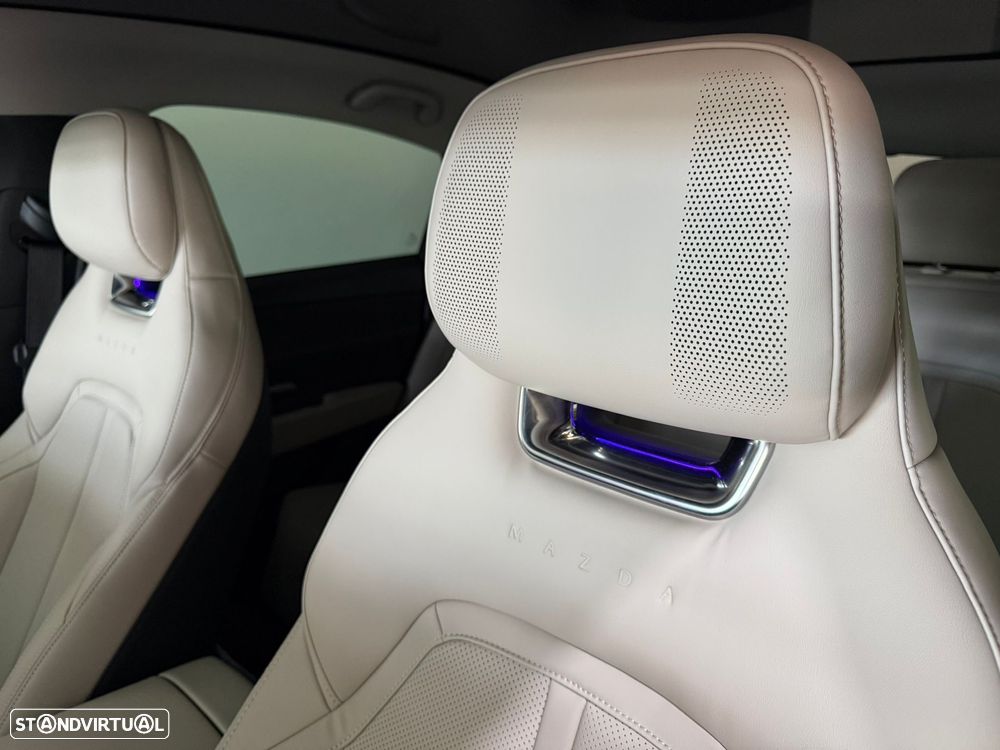 Mazda 6e 68.8 kWh Takumi - 16