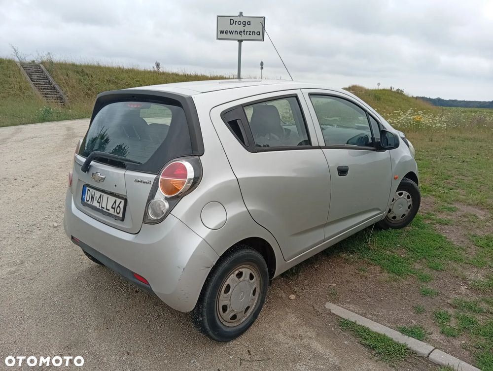Chevrolet Spark 1.0 Base - 6