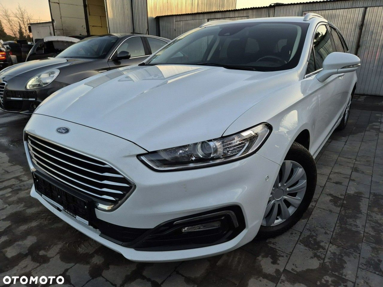 Ford Mondeo - 1