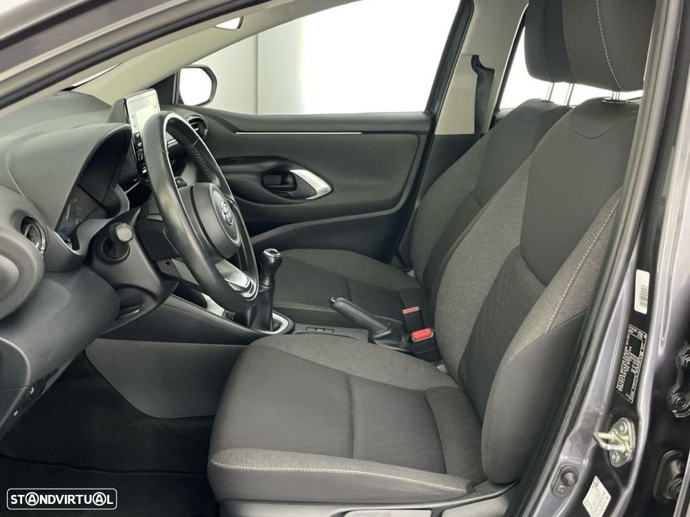 Toyota Yaris 1.0 VVT-i Comfort Plus - 11