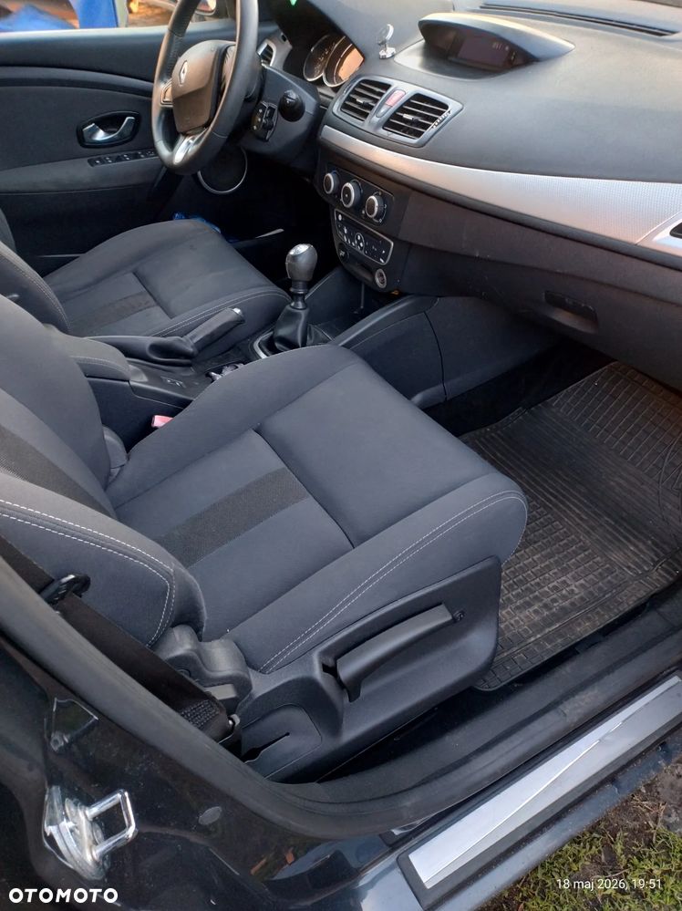 Renault Megane TCe 130 Dynamique - 12