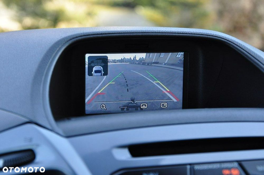 Ford Tourneo Custom - 39