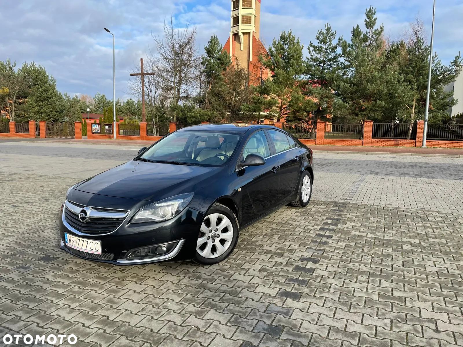 Opel Insignia - 1