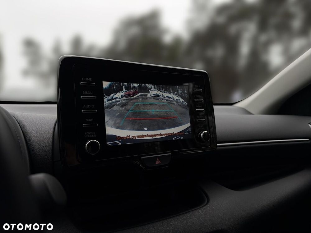 Toyota Yaris - 26