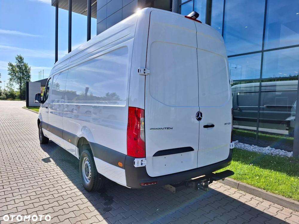 Mercedes-Benz Sprinter 317 CDI Furgon PRO długi 4325 mm L3H2 - 6