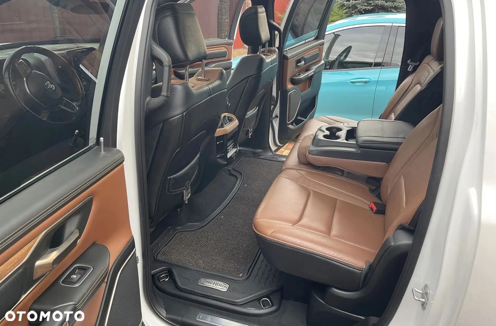 RAM 1500 5.7 Crew Cab Longhorn - 17