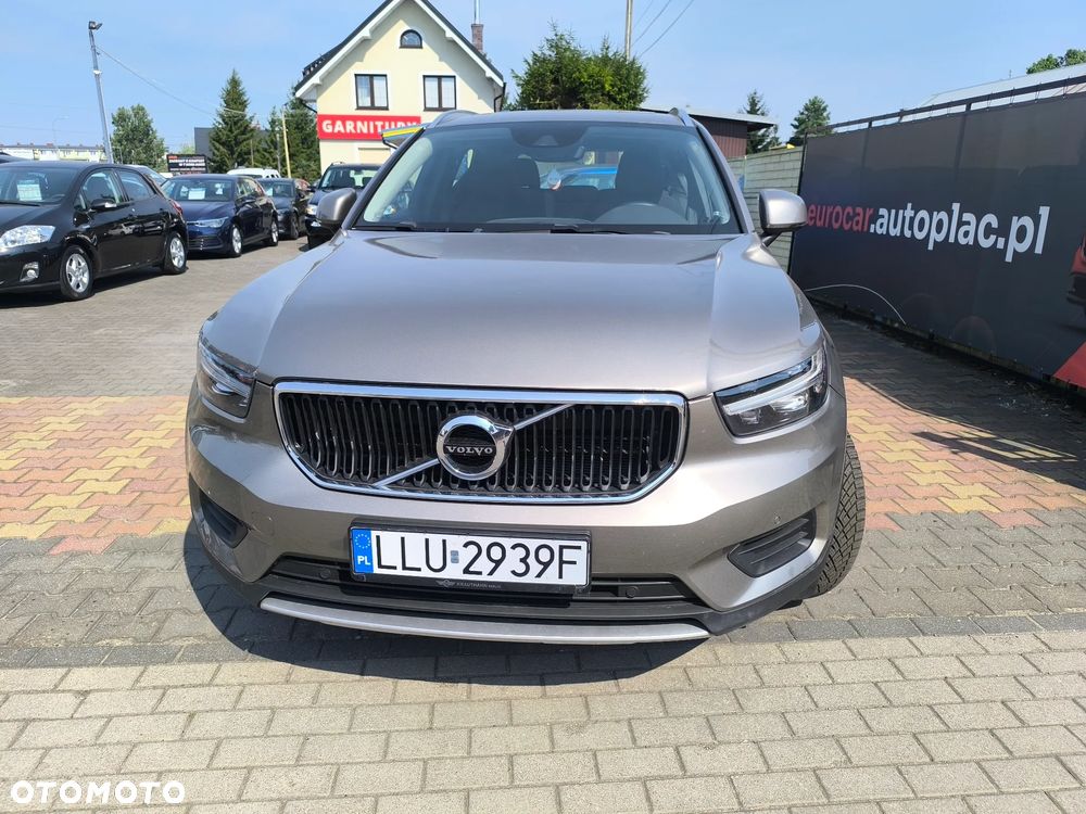 Volvo XC 40 T3 Momentum Pro - 28
