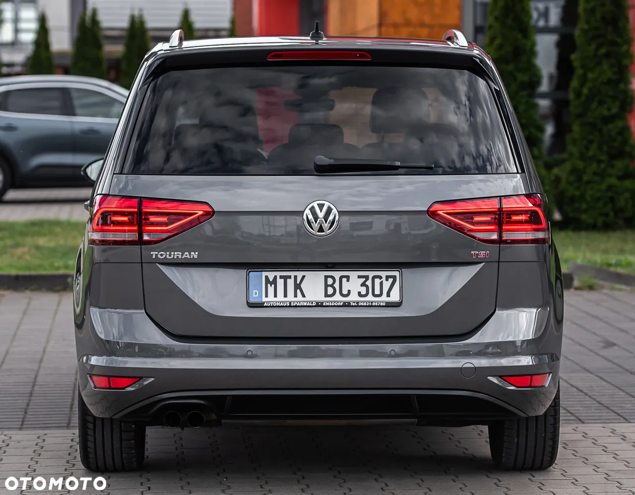 Volkswagen Touran 1.8 TSI BMT Highline DSG - 11