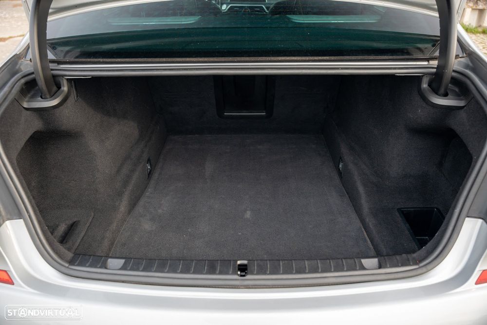 BMW 730 d Pack M - 26