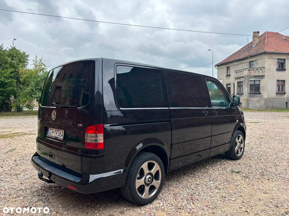 Volkswagen Multivan - 6