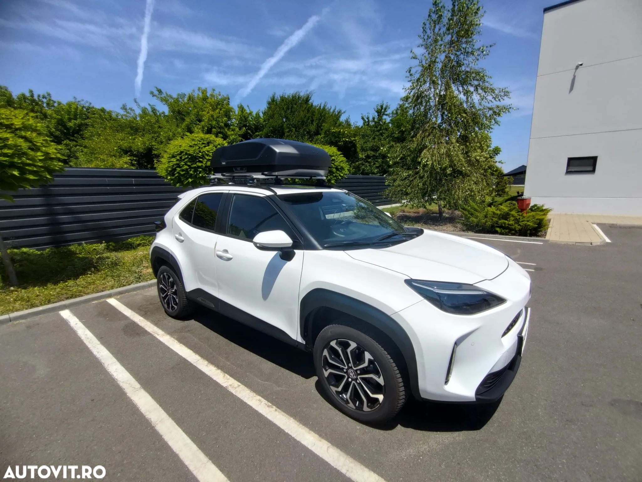 Toyota Yaris Cross 1.5 VVT-i HSD 4x2 Dynamic - 2