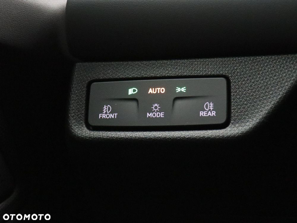 Cupra Terramar 1.5 eHybrid PHEV Advantage Edition DSG - 31