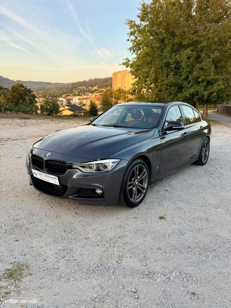 BMW 330