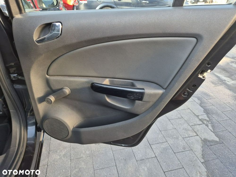 Opel Corsa - 21