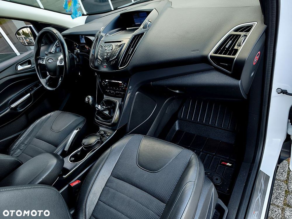 Ford Kuga 2.0 TDCi Titanium - 5