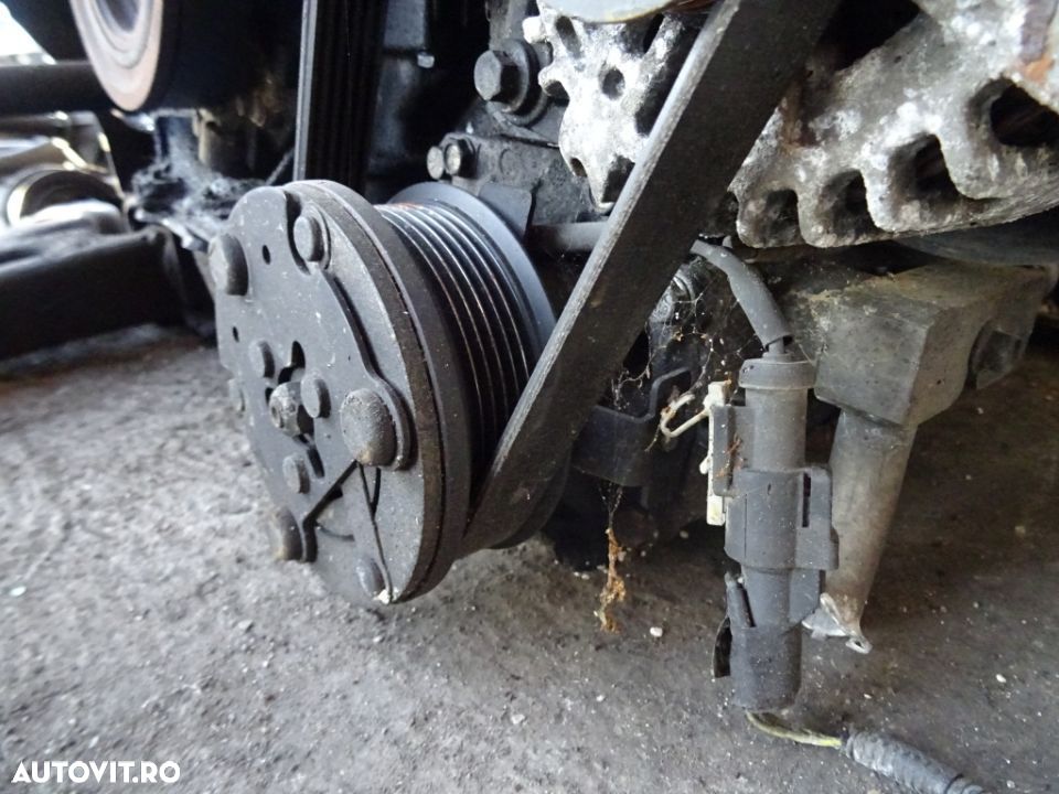 Compresor clima Ford Transit Connect 1.8 TDCI R3PA 66KW 90 CP - 1