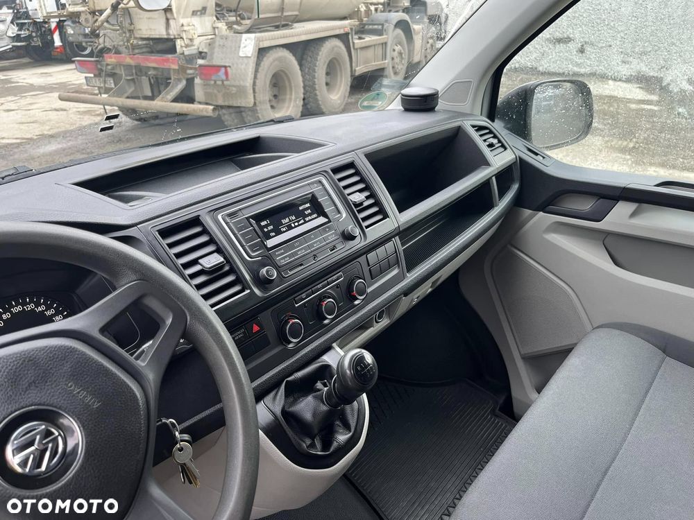 Volkswagen T6 Transporter Long - 19
