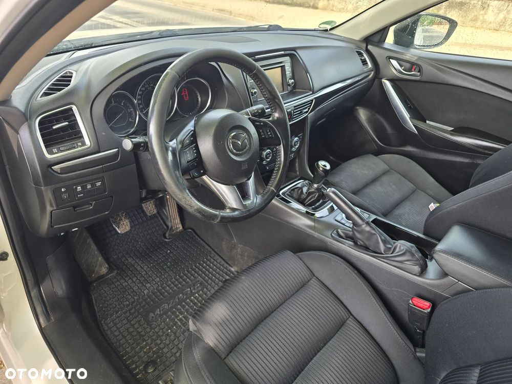 Mazda 6 - 10