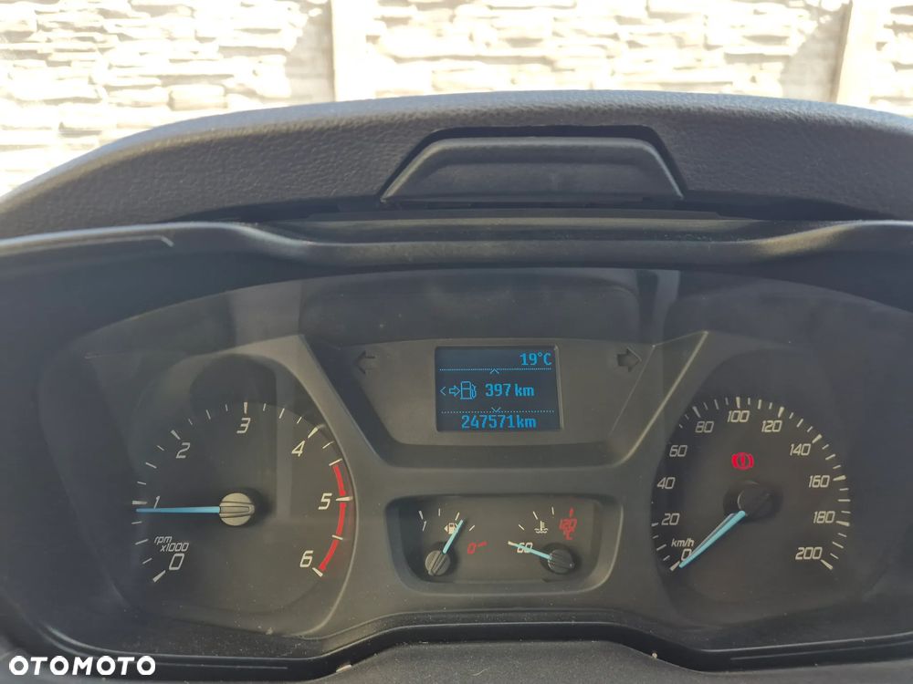 Ford Transit - 8