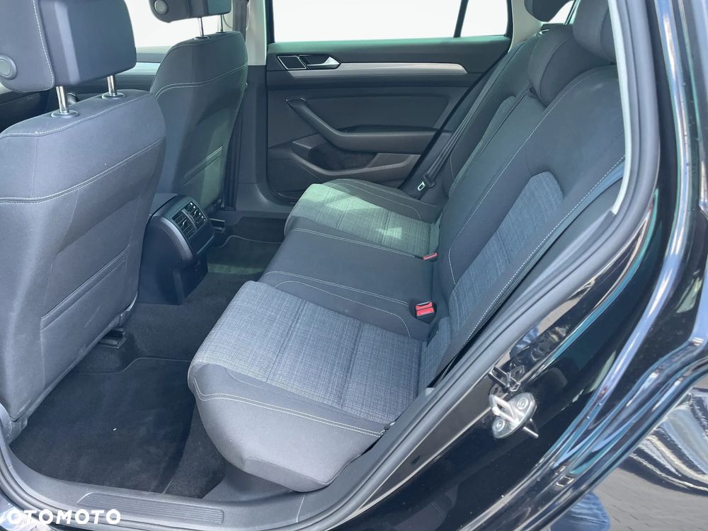 Volkswagen Passat 1.5 TSI EVO Business DSG - 19