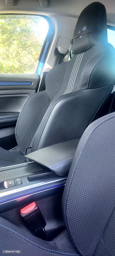 Renault Mégane TCe 160 GPF EDC GT LINE - 12