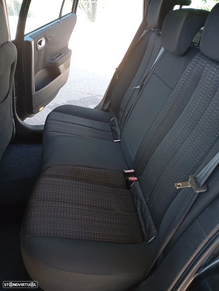 Renault Mégane Break 1.5 dCi Dynamique - 5