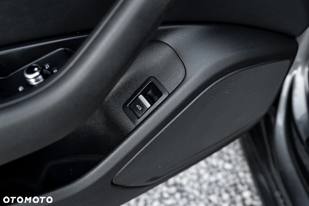Audi A4 Avant 2.0 TFSI Quattro S tronic - 17