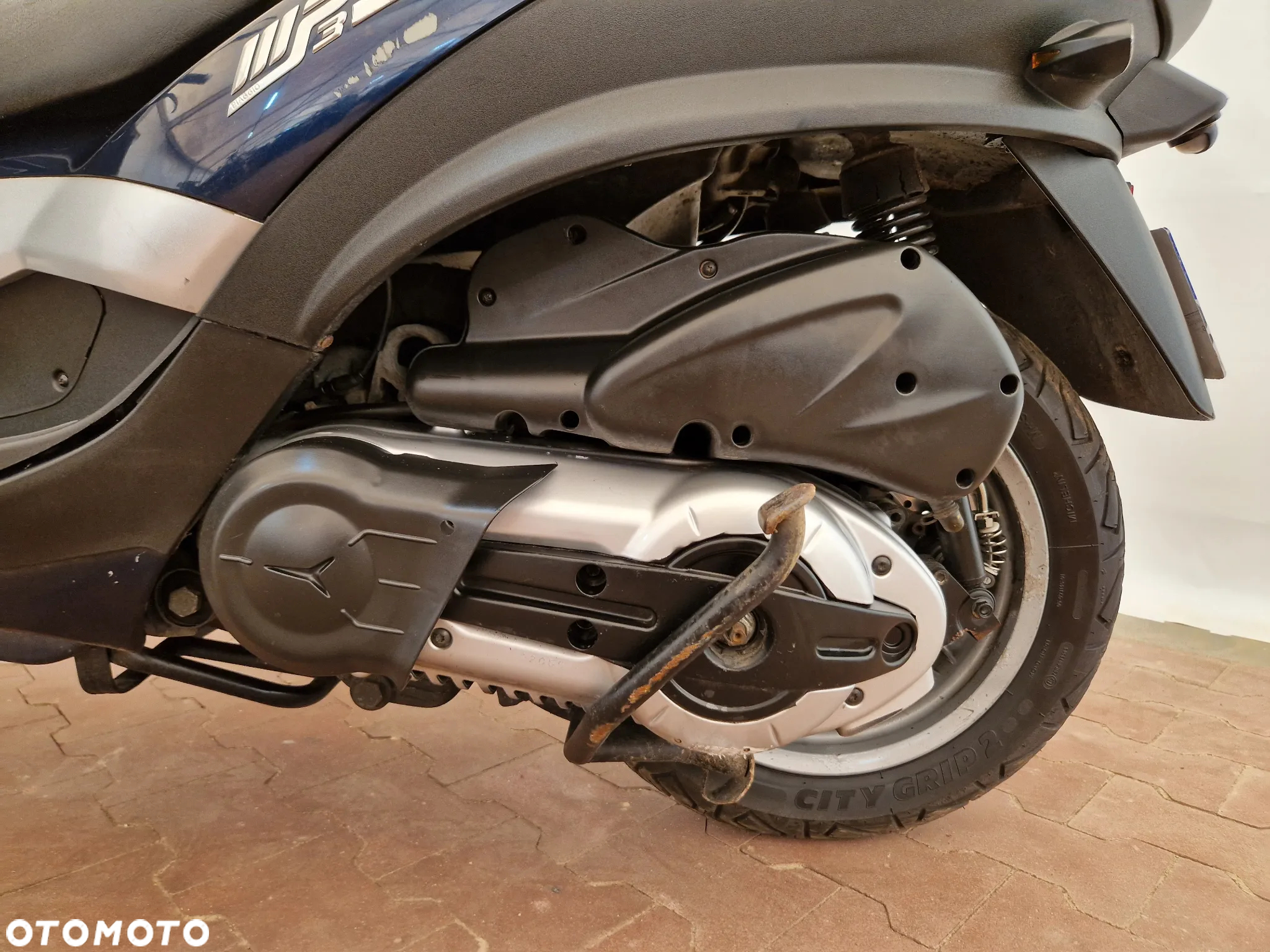 Piaggio MP-3 - 30