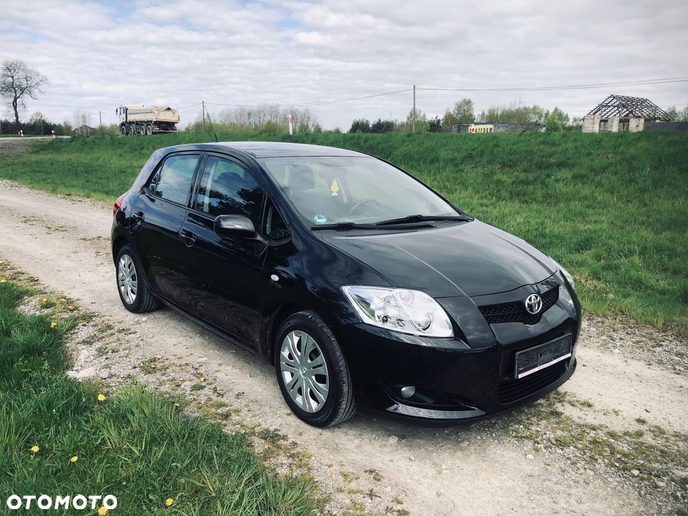 Toyota Auris 1.6 VVT-i Terra - 4