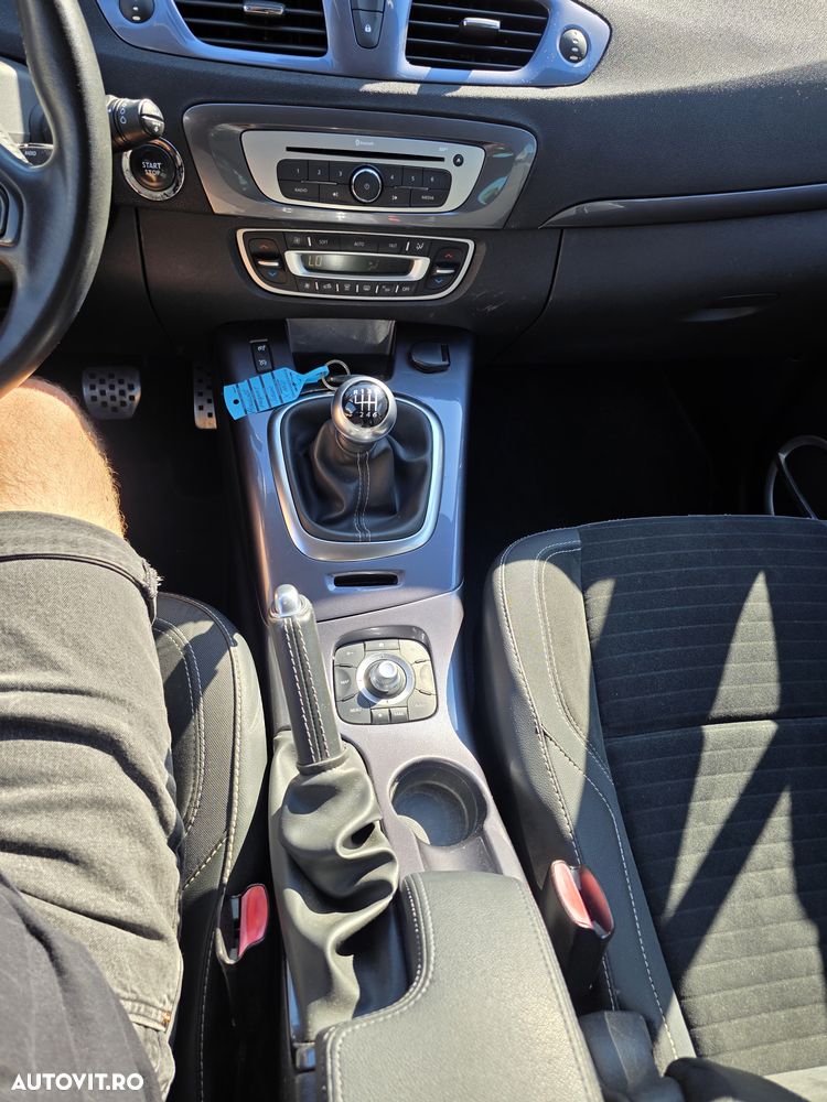 RENAULT Scenic 2014 — imagine 28