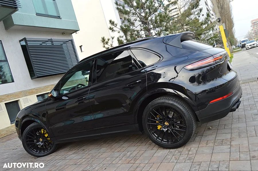 Porsche Cayenne Tiptronic S Platinum Edition - 27