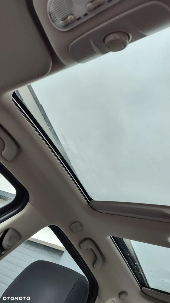 Renault Grand Scenic - 6