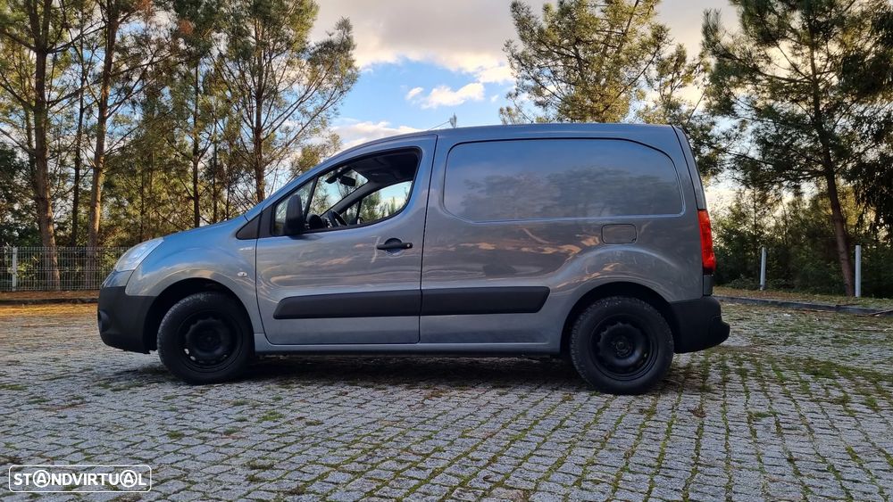 Citroën Berlingo 1.6HDI 90CV Exclusive - 20