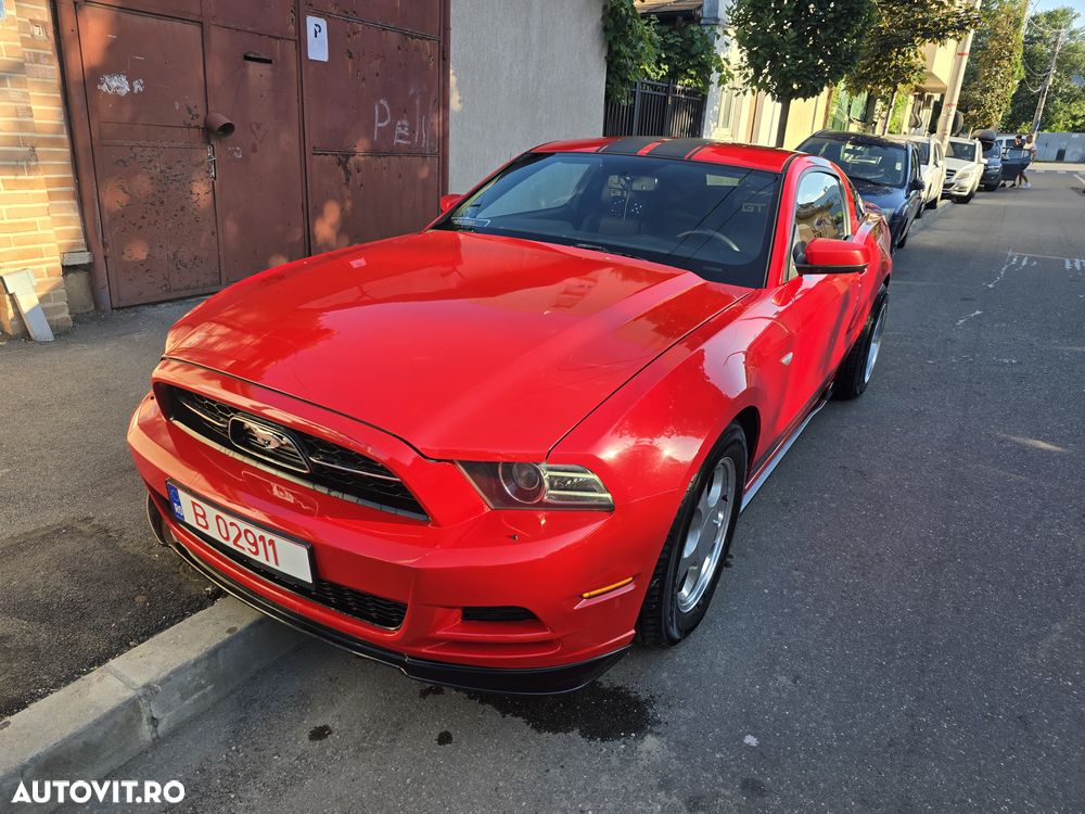 Ford Mustang - 8