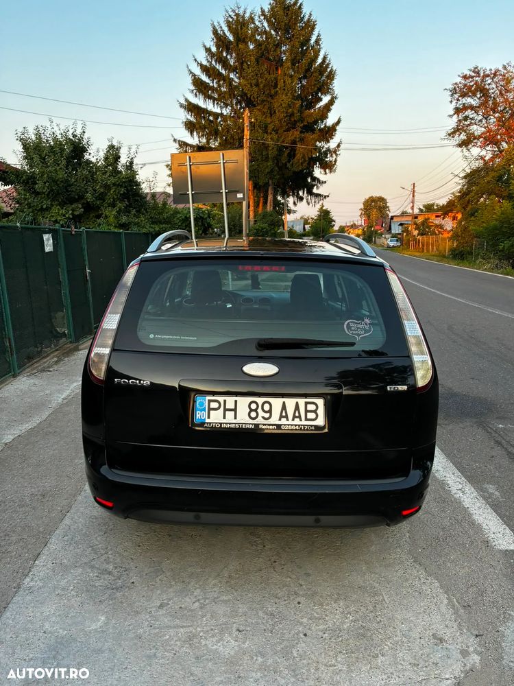 Ford Focus - 2