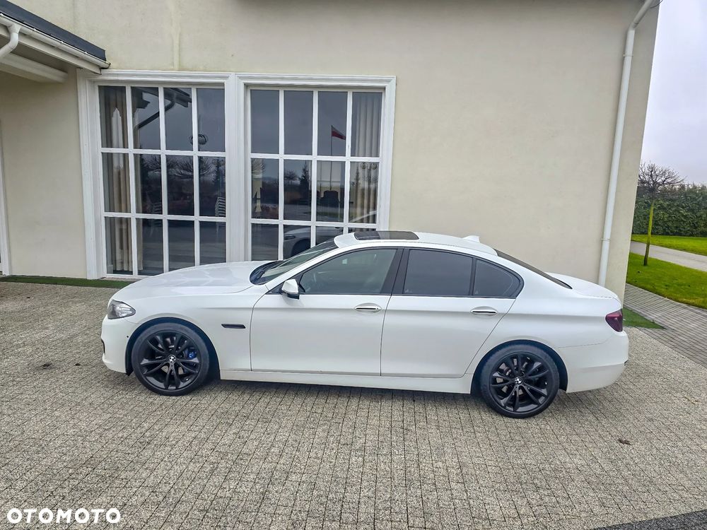 BMW Seria 5 535i xDrive Luxury Line - 10