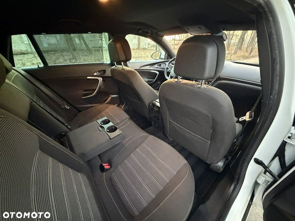 Opel Insignia - 31