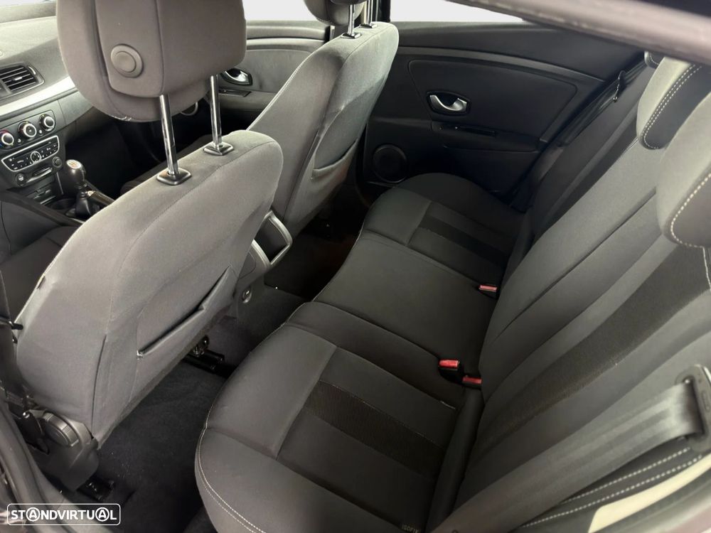 Renault Megane 1.5 dCi Dynamique - 11