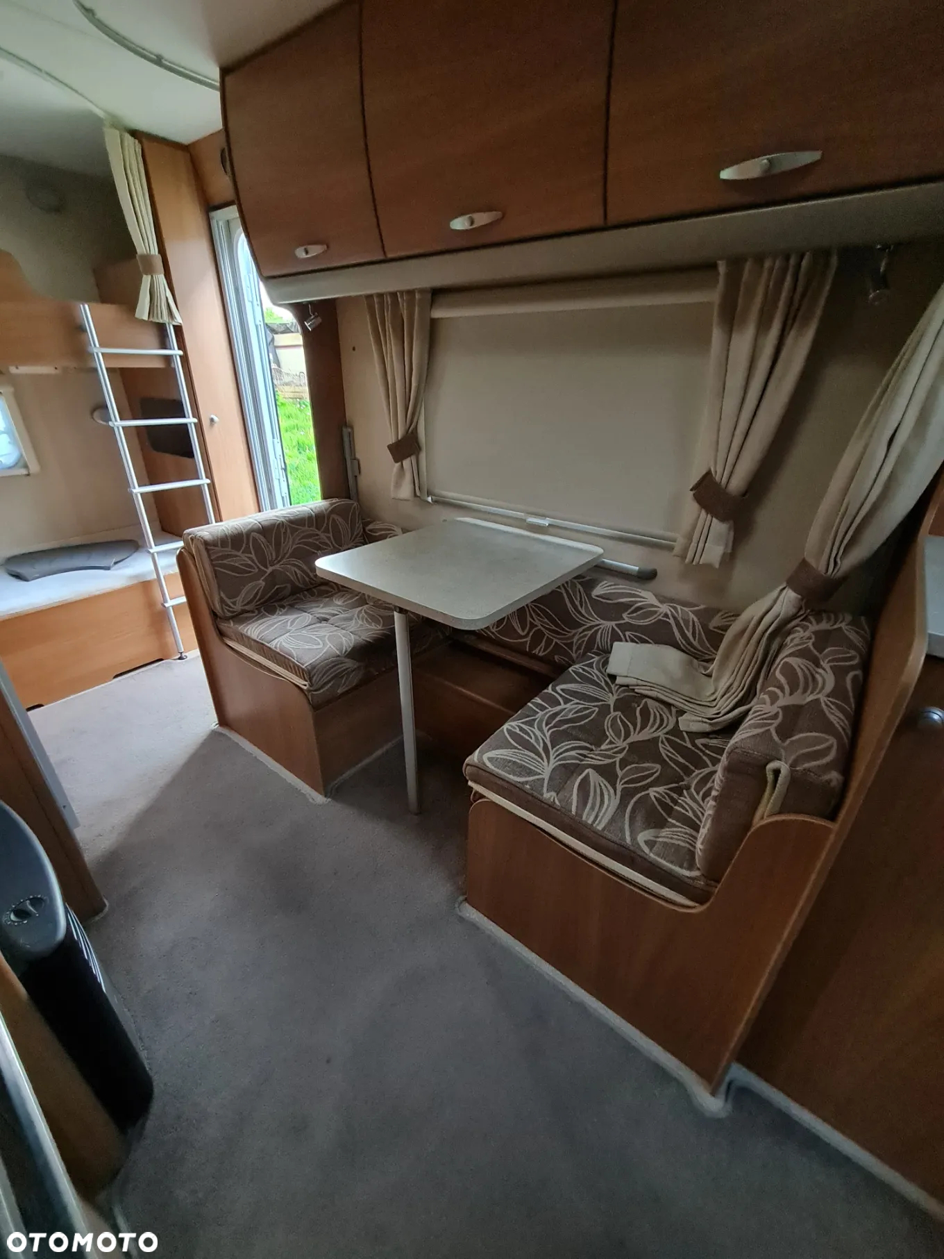 SWIFT CHARISMA 570 - 18