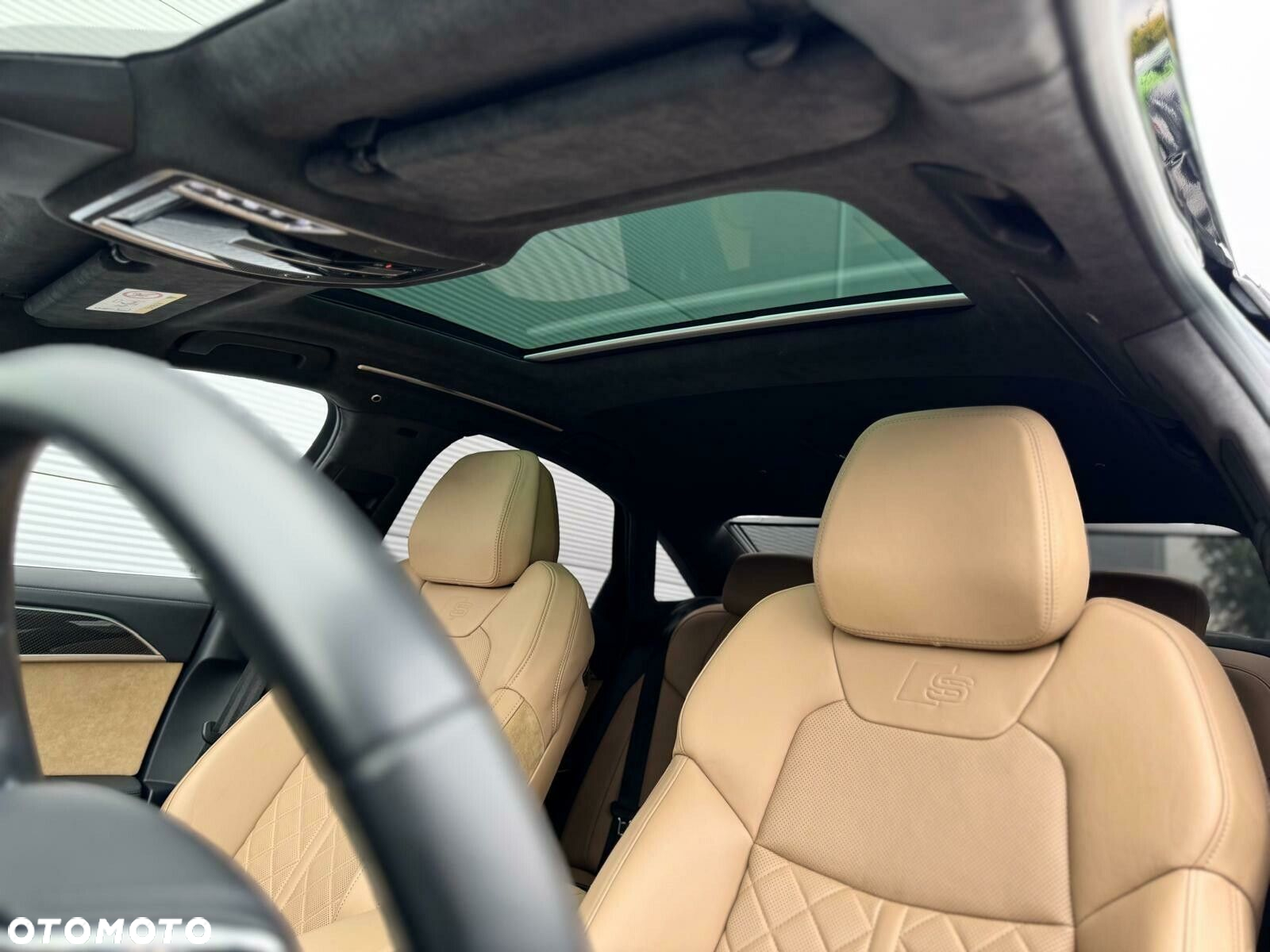 Audi S8 - 39