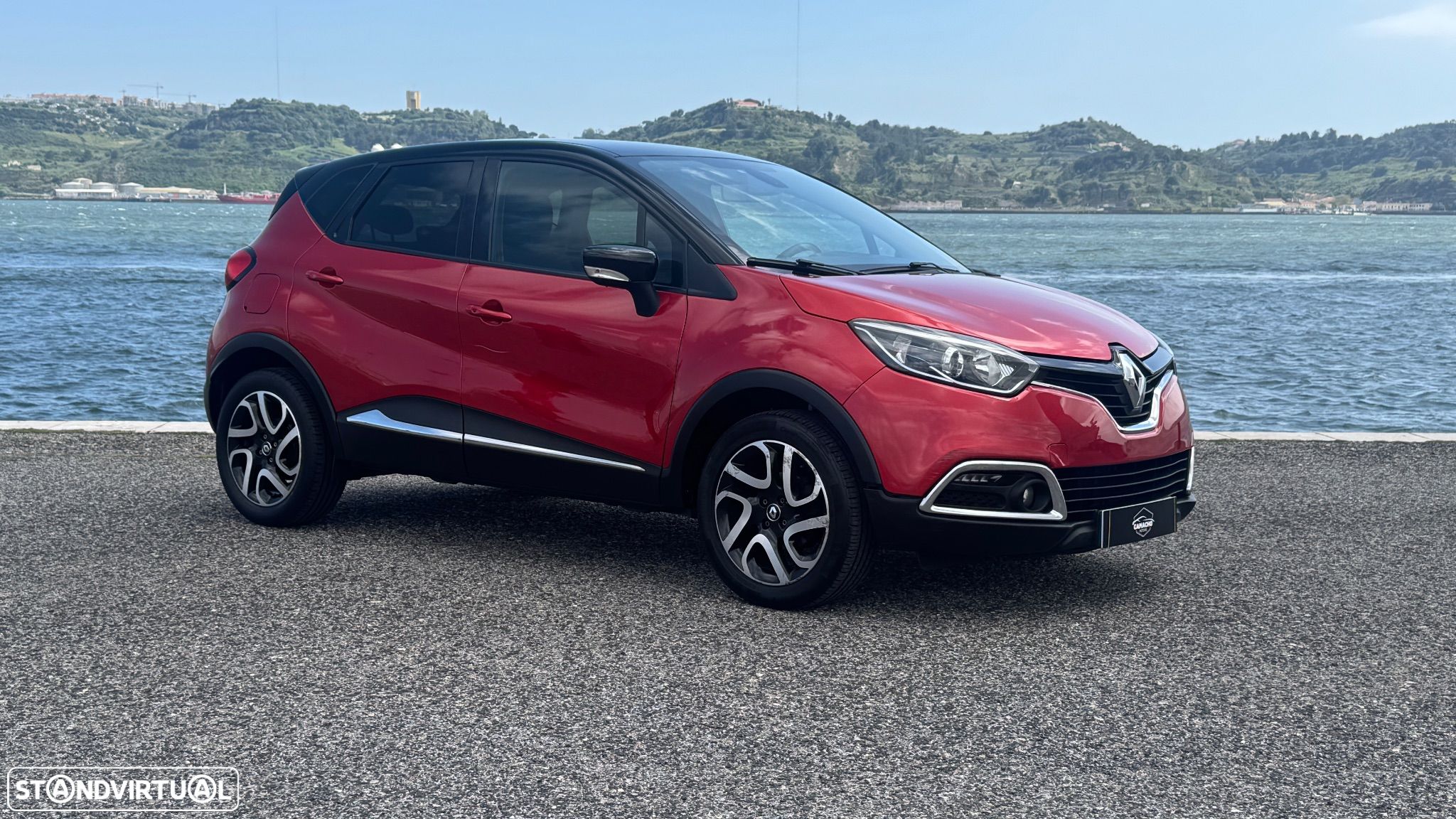 Renault Captur 0.9 TCE Exclusive - 1