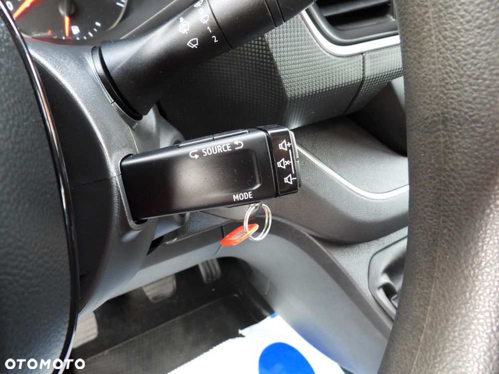 Renault TRAFIC FURGON BRYGADÓWKA 6 MIEJSC TEMPOMAT NAWIGACJA LEDY KLIMATYZACJA  130KM - 26