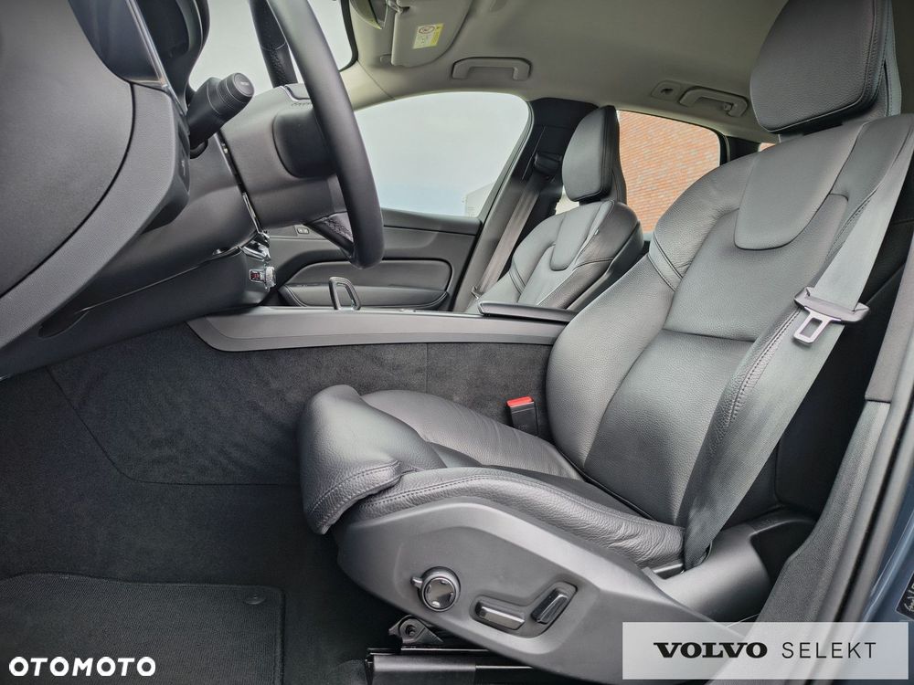 Volvo XC 60 - 23